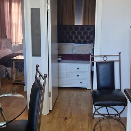 London Butterfly Apartment Luaran gambar